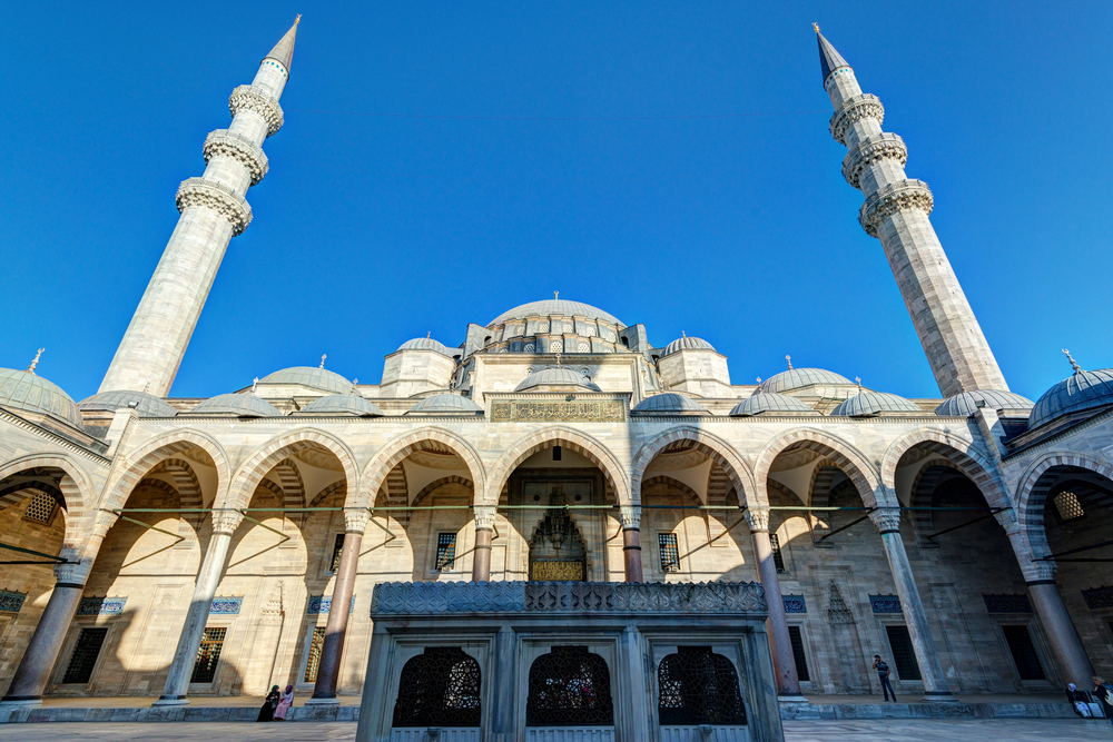 Süleymaniye Cami İstanbul tarihi camileri