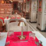 Cisterna Brasserie duvarları