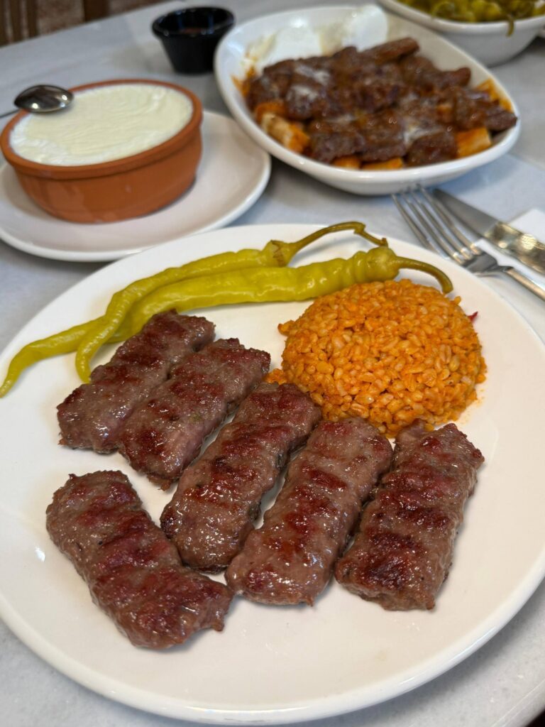 sirkeci köfteci önerisi